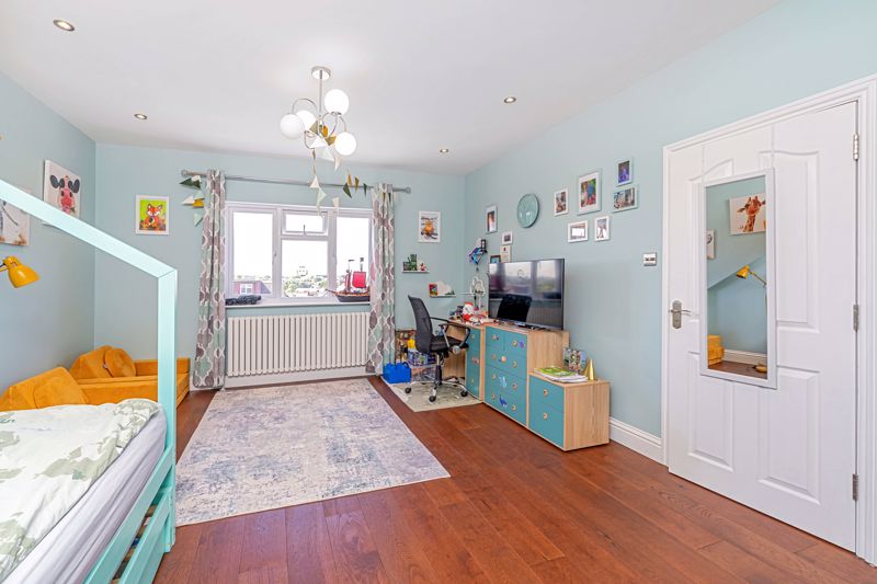 Bedroom - click for photo gallery